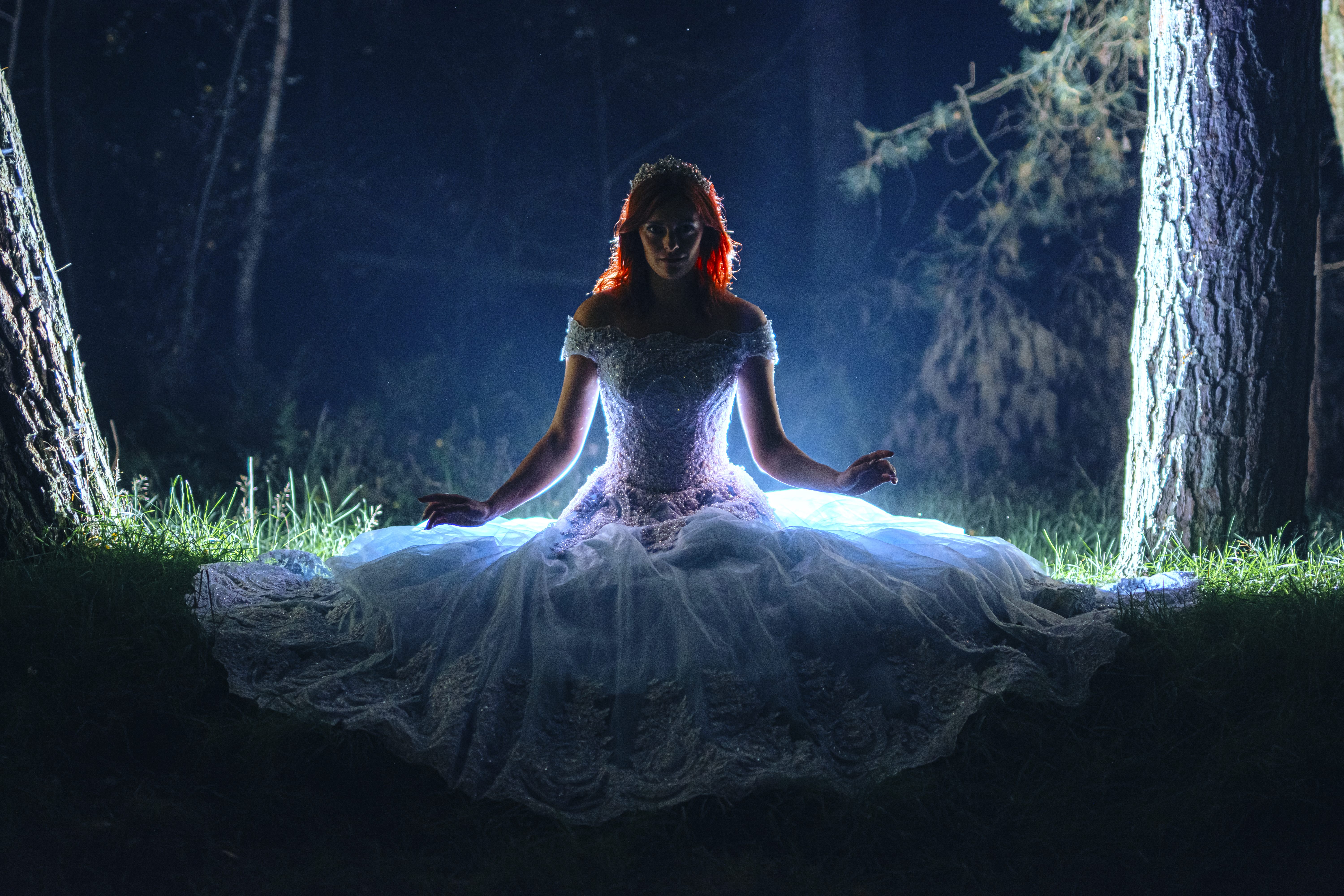 FantasyCompleet - Geen sprookje is compleet zonder de juiste outfit!